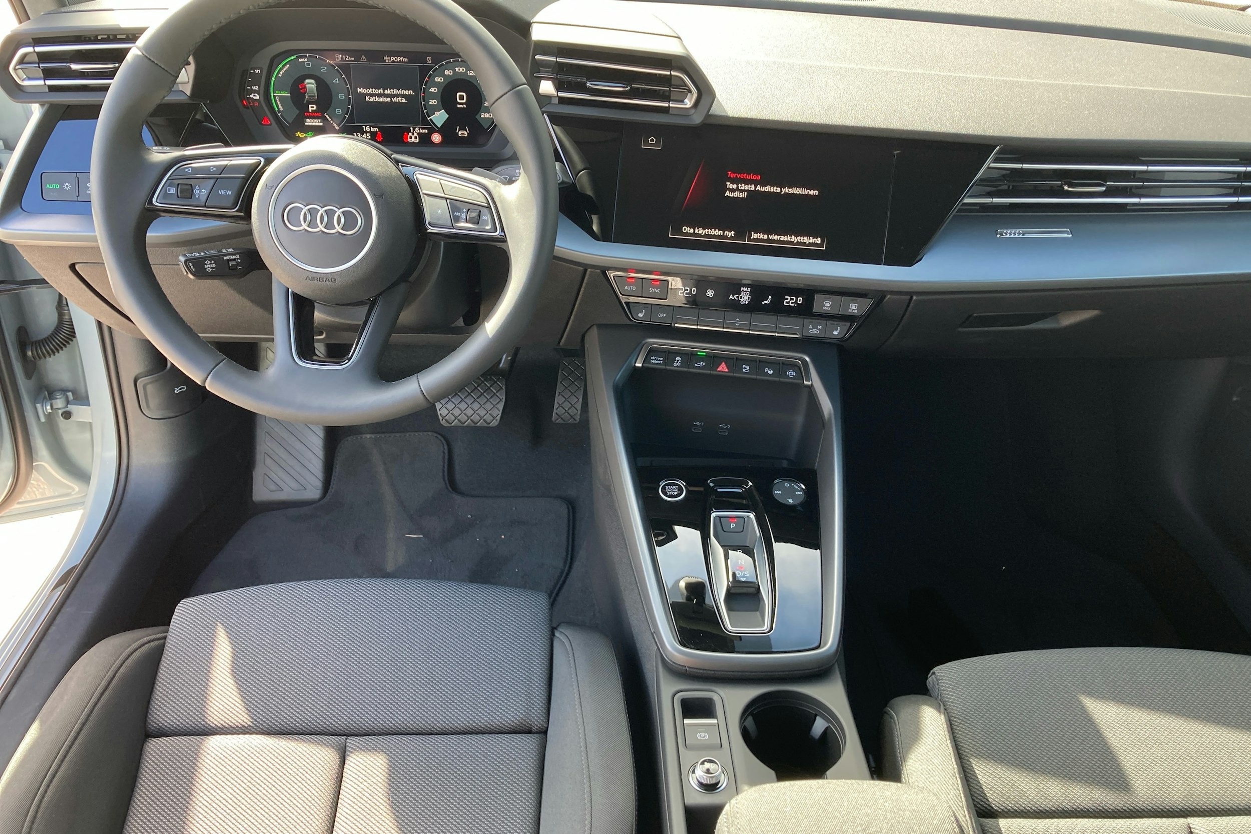 harmaa Audi A3 2025 kuva 7.