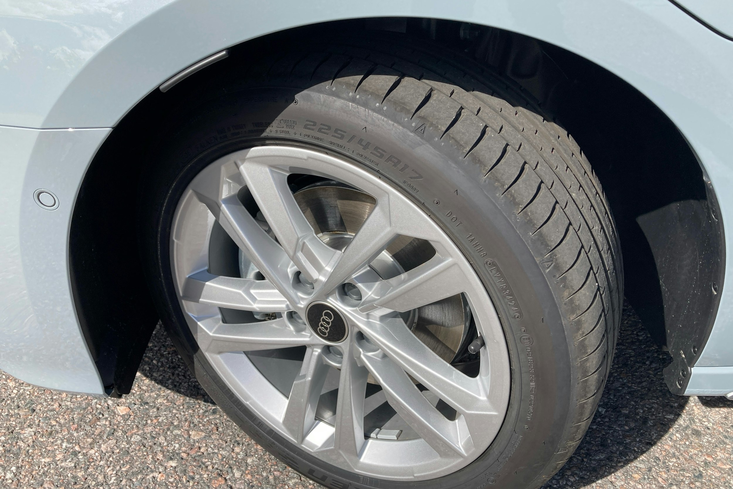 harmaa Audi A3 2025 kuva 10.