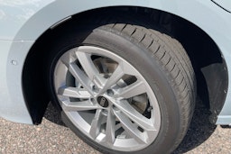 harmaa Audi A3 2025 kuva 10.