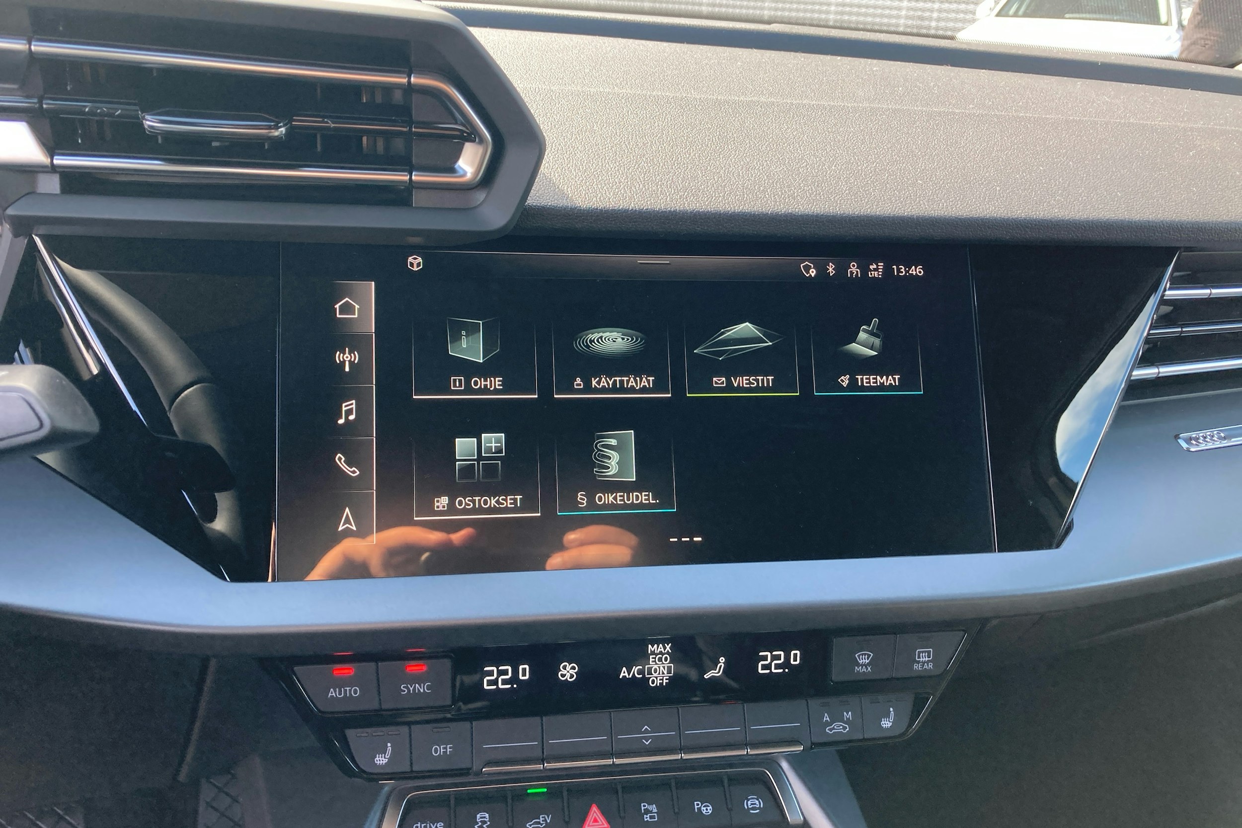 harmaa Audi A3 2025 kuva 14.