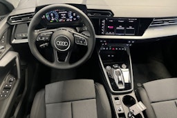 navarra sininen Audi A3 2025 kuva 2.