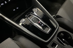 navarra sininen Audi A3 2025 kuva 9.