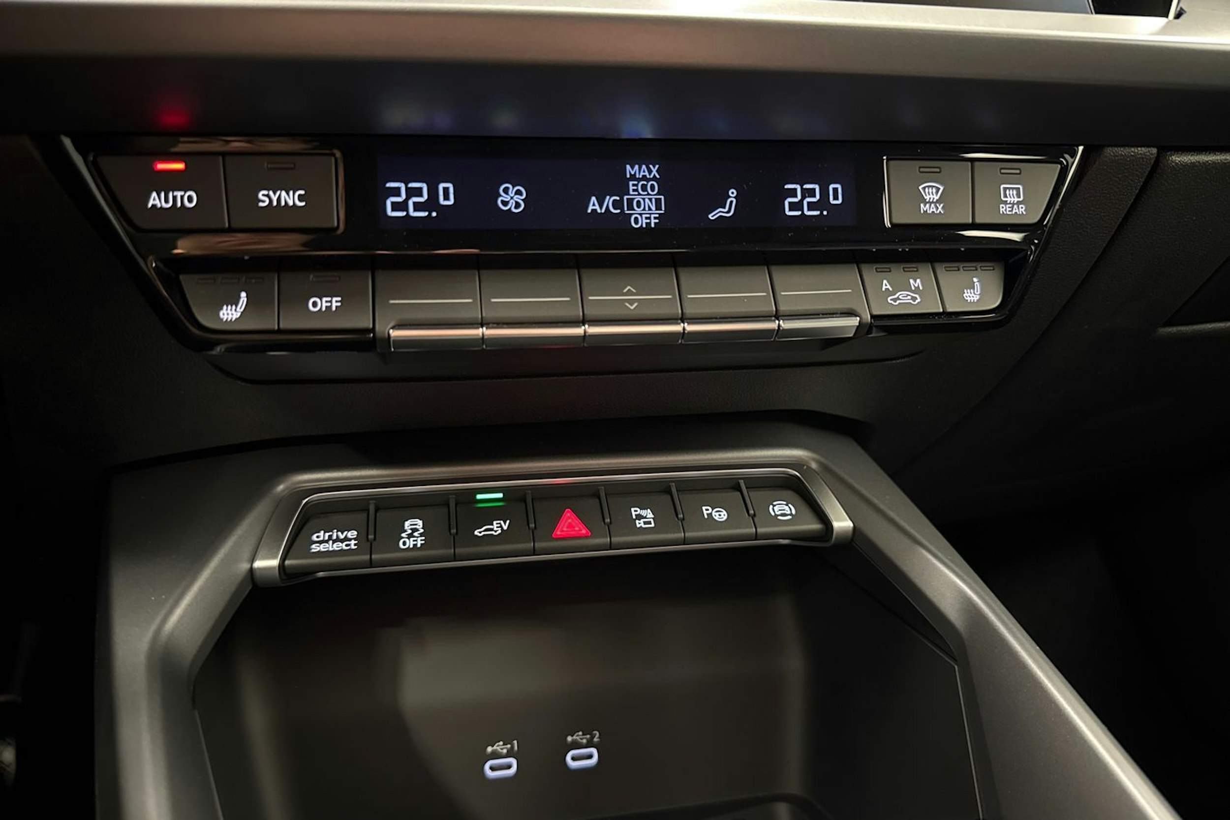 musta Audi A3 2025 kuva 24.