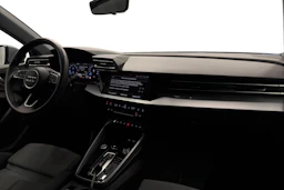 harmaa Audi A3 2025 kuva 7.