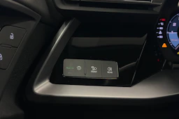 harmaa Audi A3 2025 kuva 18.
