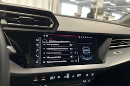 harmaa Audi A3 2025 kuva 19.