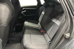 harmaa Audi A3 2025 kuva 8.