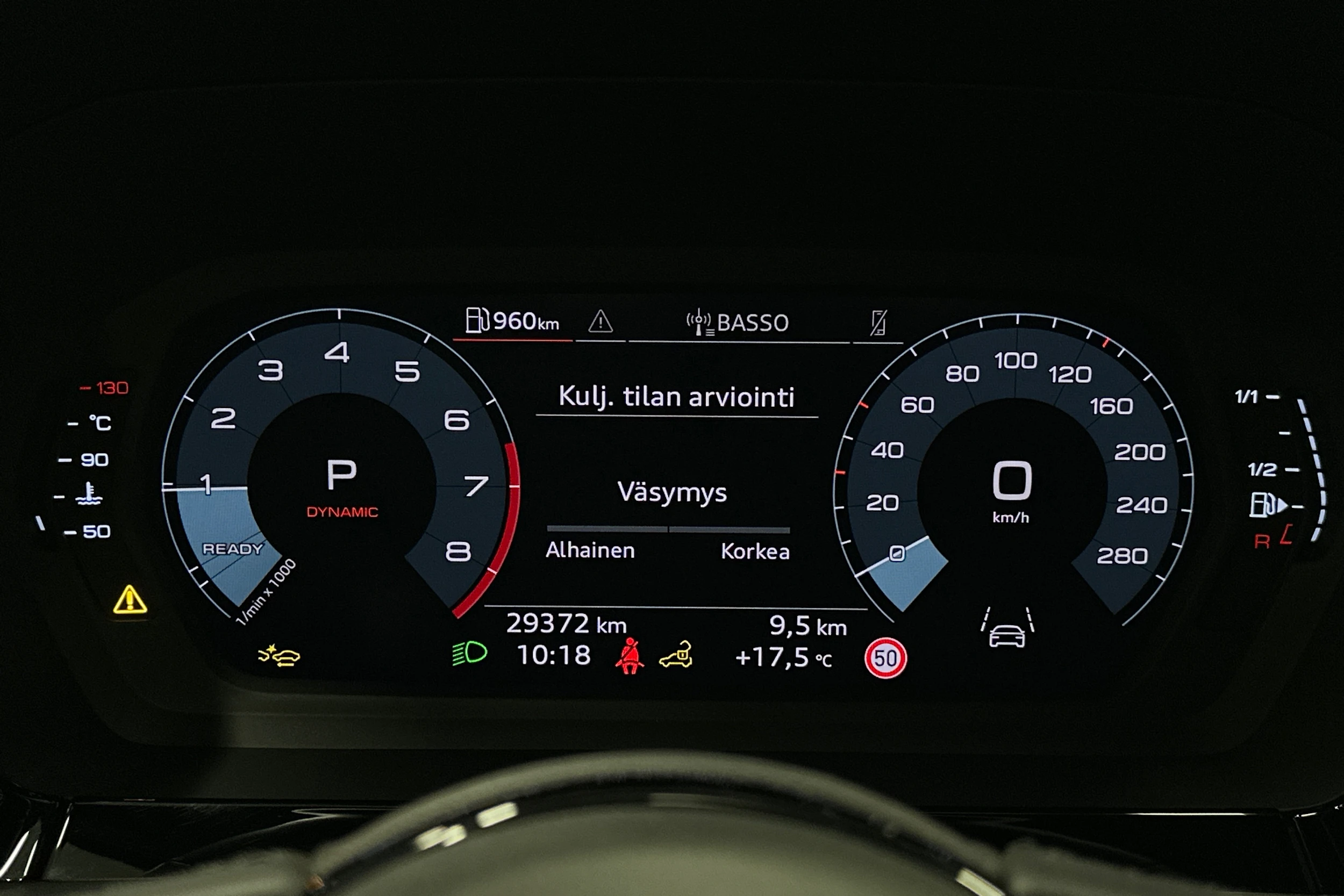 harmaa Audi A3 2025 kuva 13.