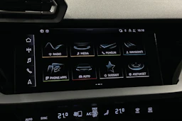 harmaa Audi A3 2025 kuva 16.