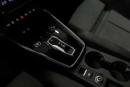 harmaa Audi A3 2025 kuva 29.