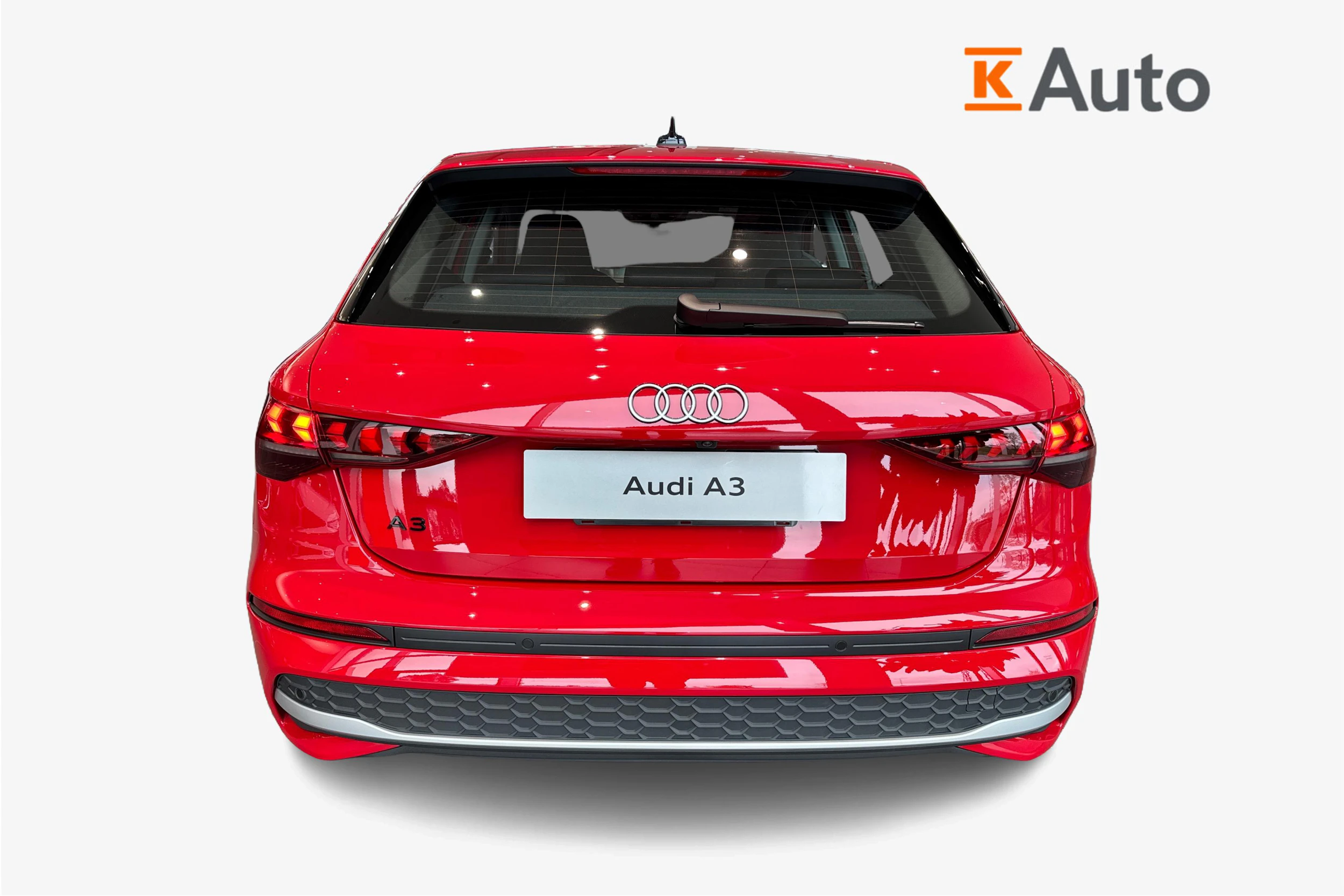 punainen Audi A3 2026 kuva 3.