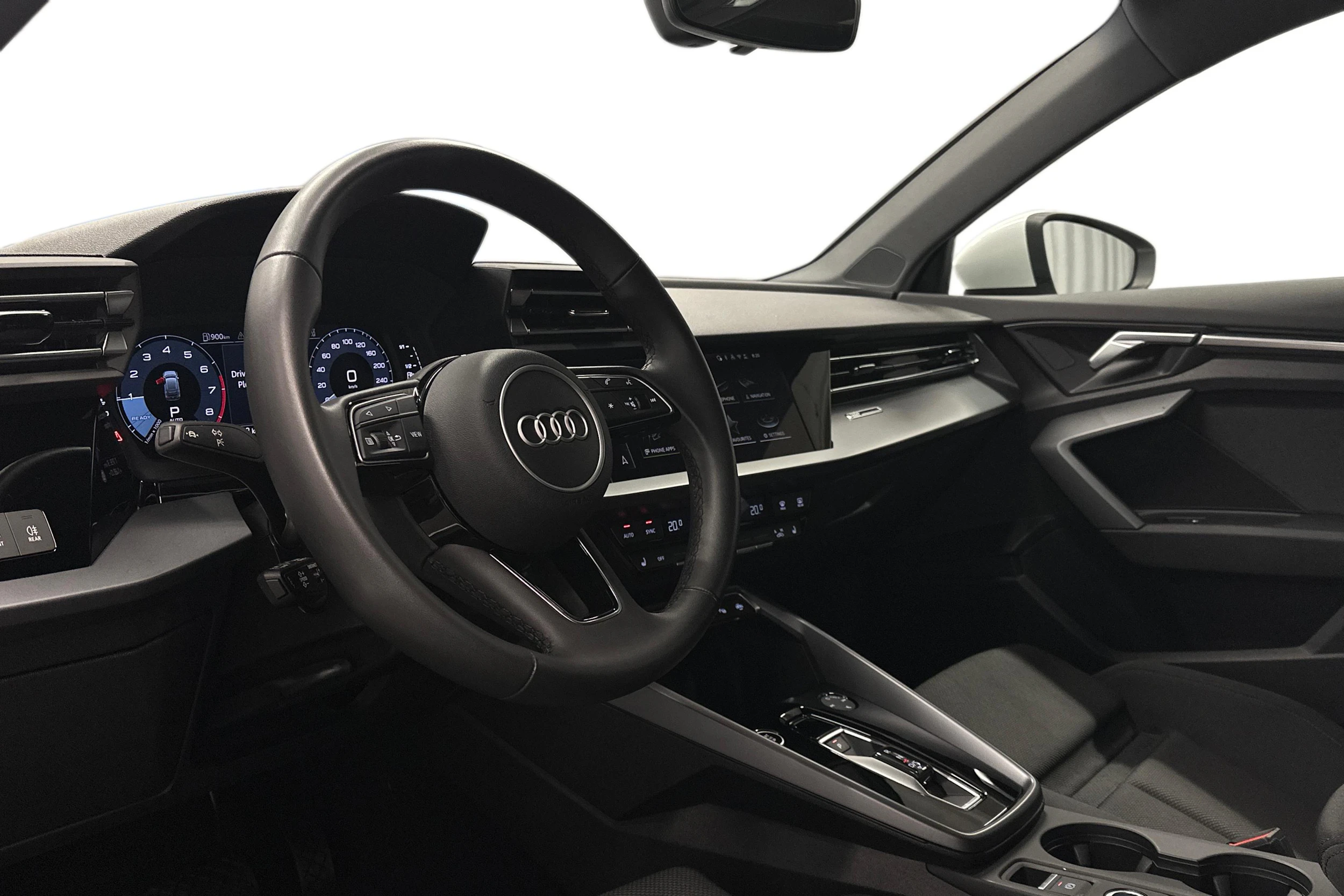 valkoinen Audi A3 2025 kuva 6.