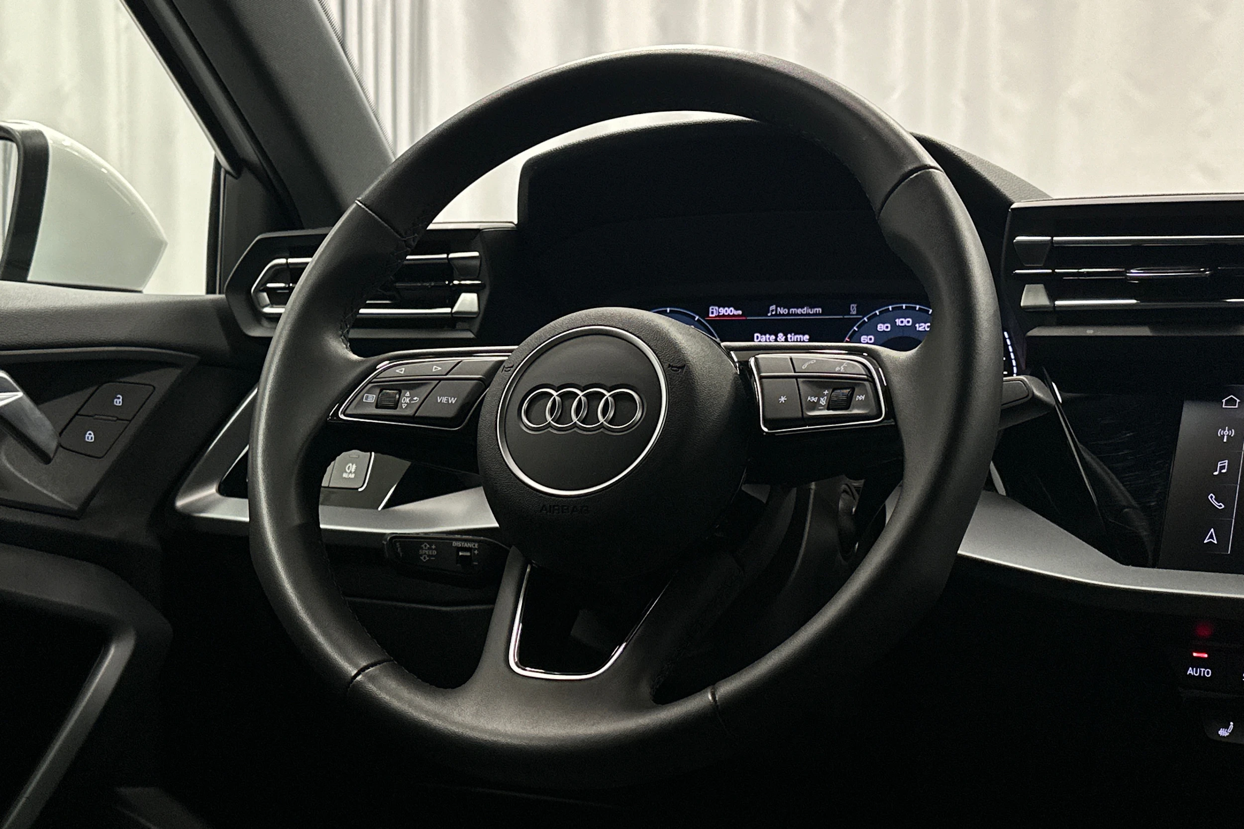 valkoinen Audi A3 2025 kuva 13.
