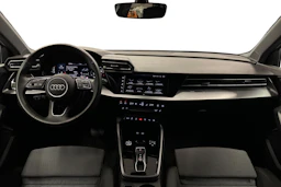 valkoinen Audi A3 2025 kuva 7.