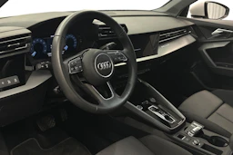 valkoinen Audi A3 2025 kuva 6.