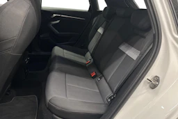 valkoinen Audi A3 2025 kuva 8.