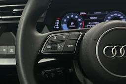 valkoinen Audi A3 2025 kuva 11.