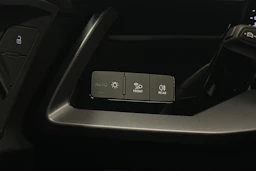 valkoinen Audi A3 2025 kuva 15.
