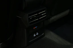 valkoinen Audi A3 2025 kuva 36.