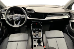 valkoinen Audi A3 2025 kuva 12.