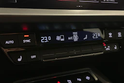 valkoinen Audi A3 2025 kuva 30.