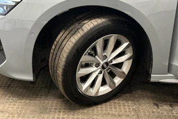 harmaa Audi A3 2025 kuva 10.