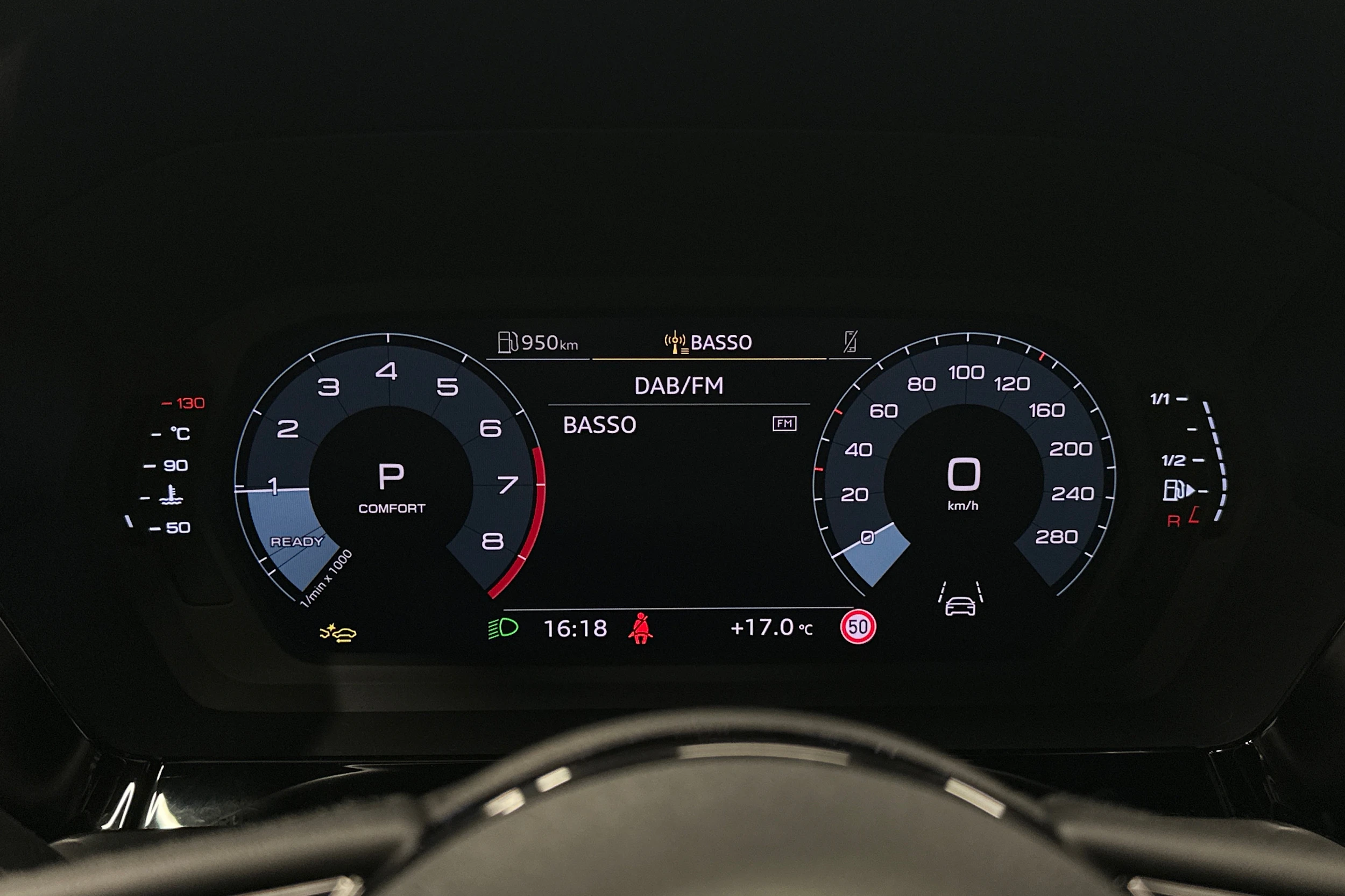 harmaa Audi A3 2025 kuva 13.