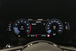 harmaa Audi A3 2025 kuva 13.
