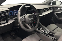 harmaa Audi A3 2025 kuva 6.