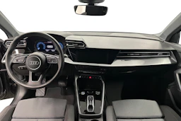 harmaa Audi A3 2025 kuva 7.