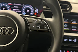harmaa Audi A3 2025 kuva 12.