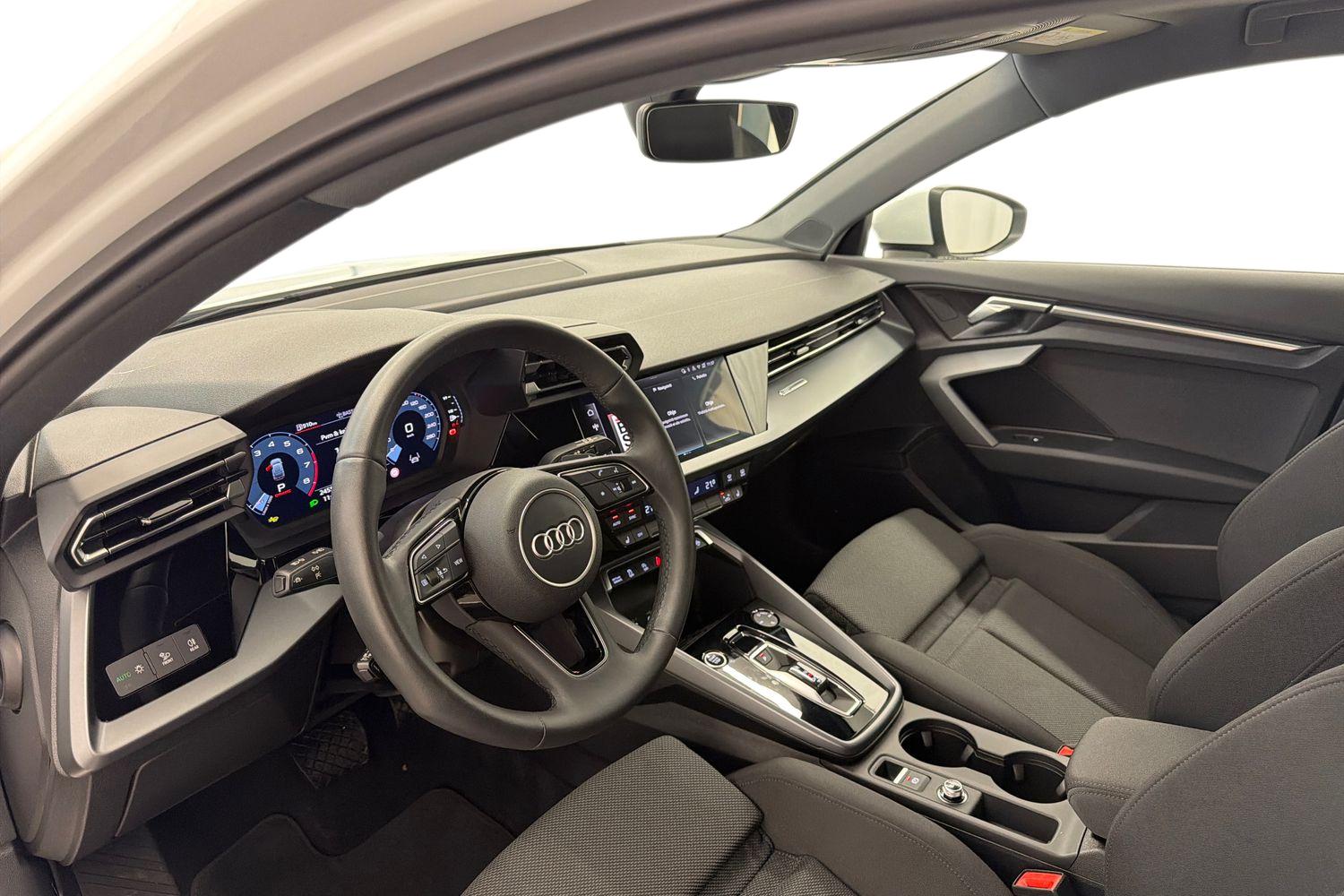 Audi A3 Sportback 30 TFSI 2025, kuva 6/26