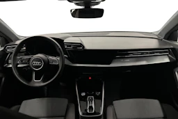 valkoinen Audi A3 2025 kuva 7.