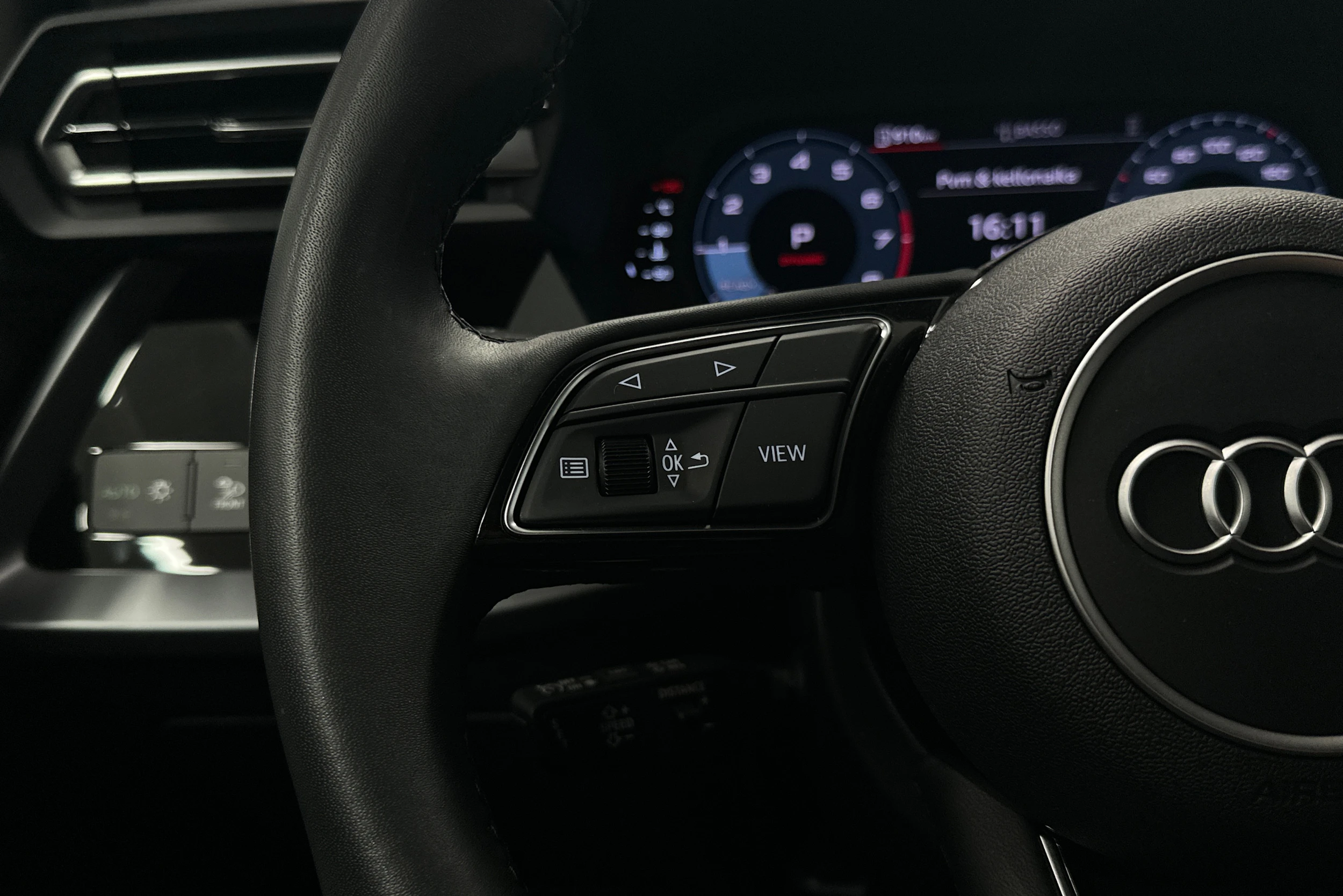 valkoinen Audi A3 2025 kuva 11.