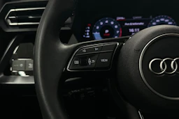 valkoinen Audi A3 2025 kuva 11.