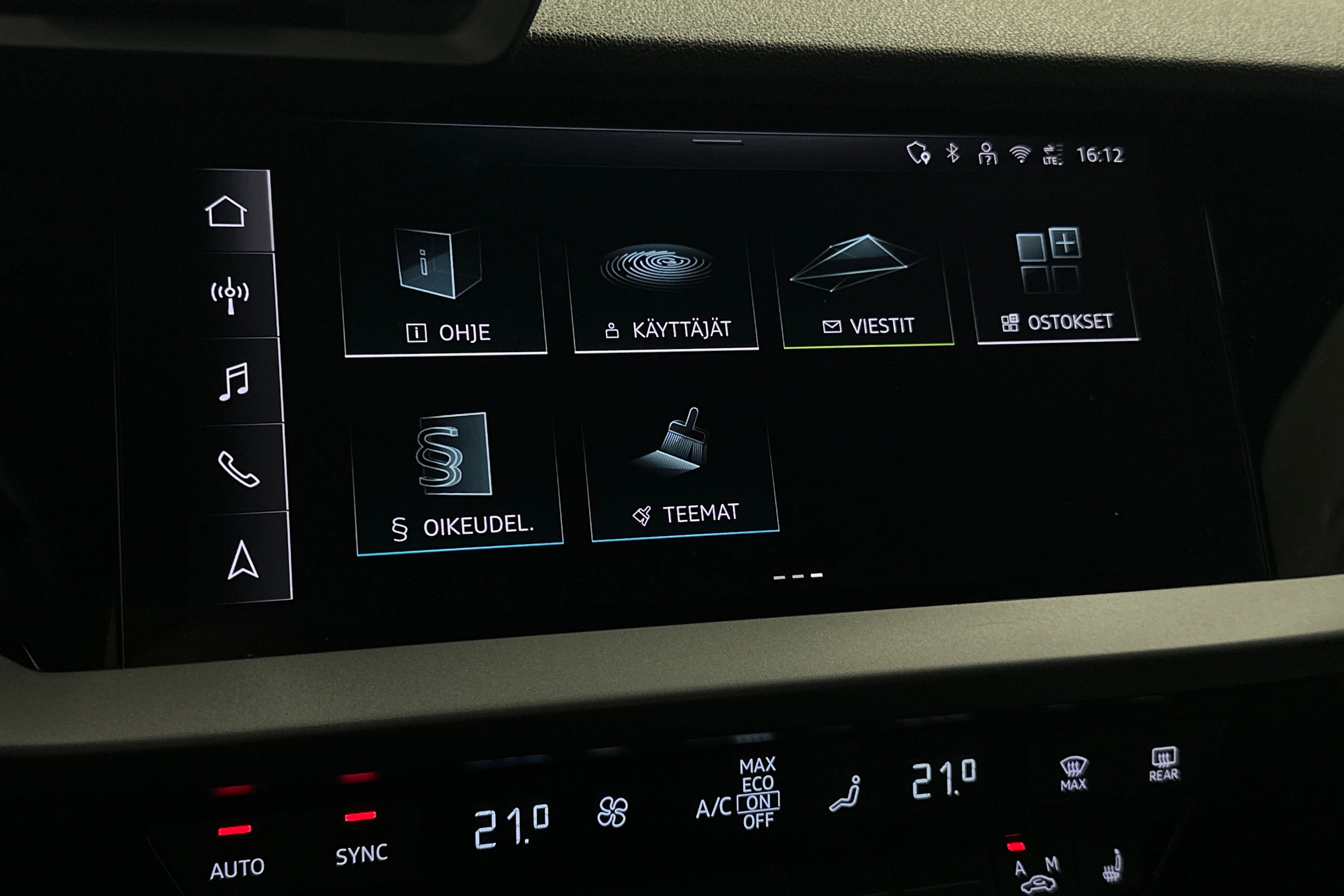 valkoinen Audi A3 2025 kuva 17.