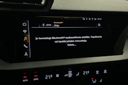 valkoinen Audi A3 2025 kuva 19.