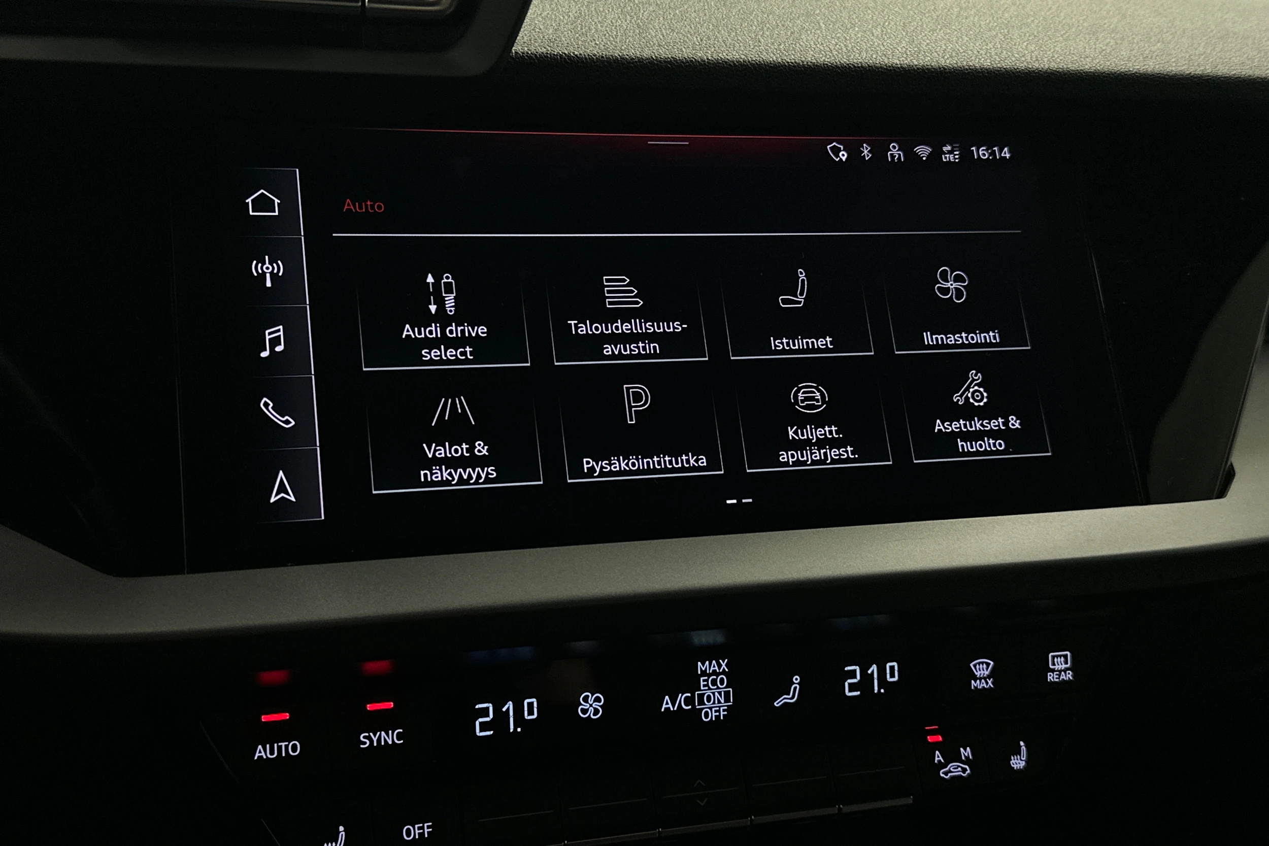 valkoinen Audi A3 2025 kuva 22.