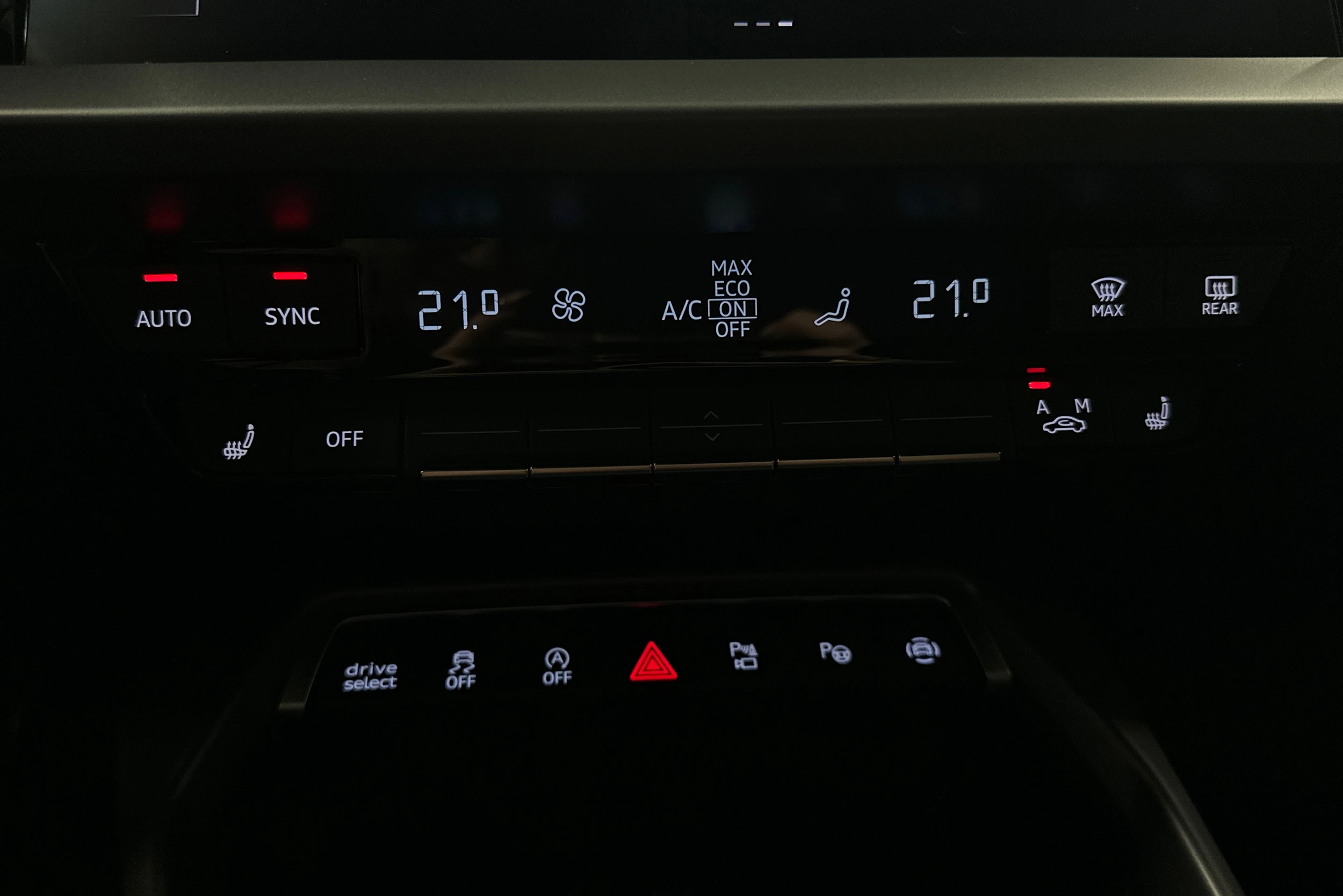 valkoinen Audi A3 2025 kuva 27.
