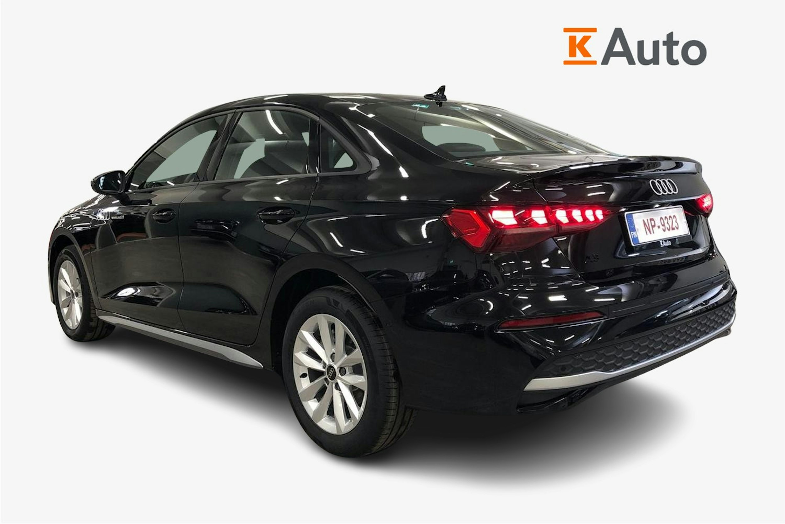 musta Audi A3 2025 kuva 2.