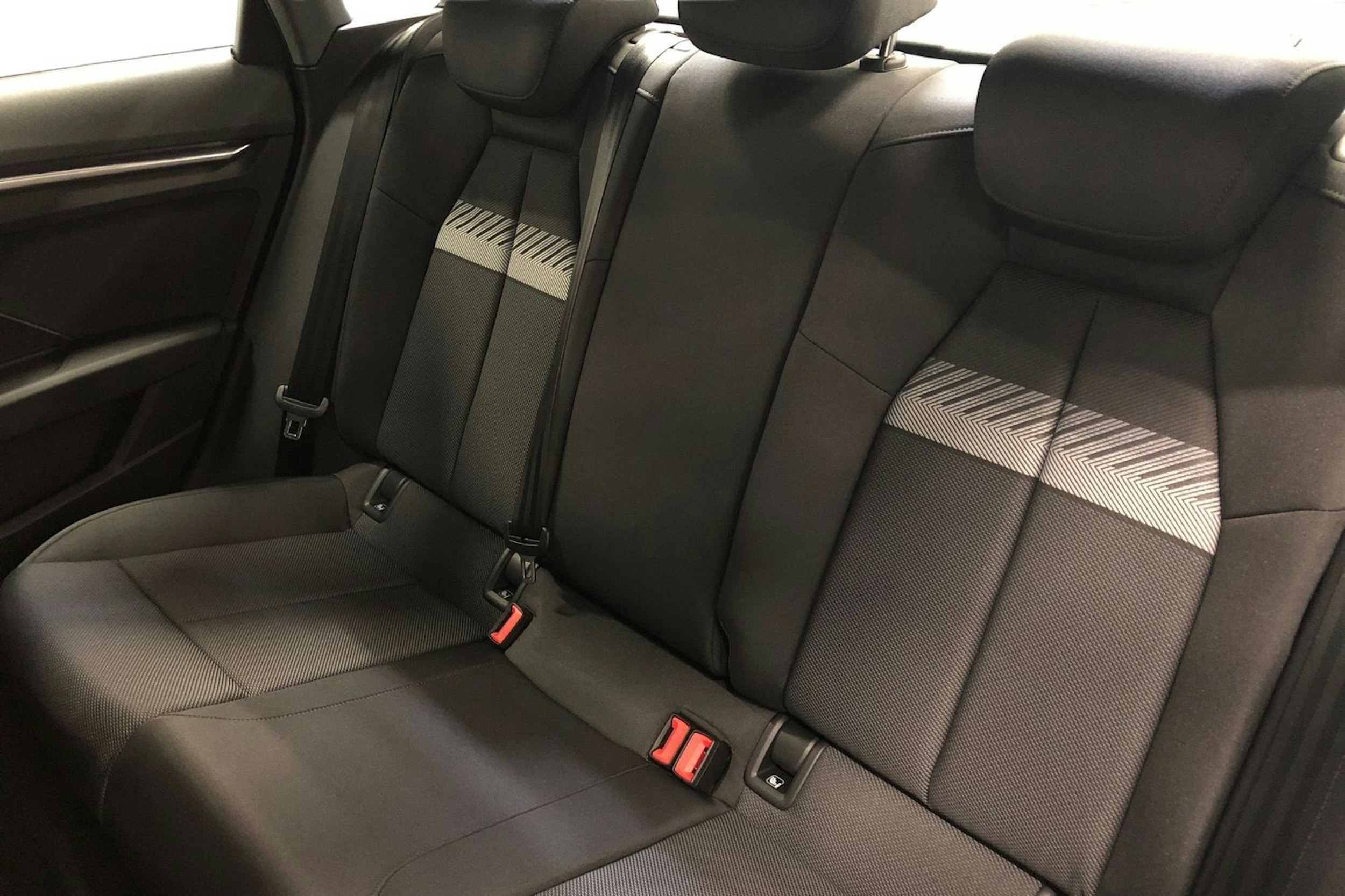 musta Audi A3 2025 kuva 8.