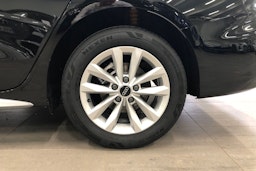 musta Audi A3 2025 kuva 10.