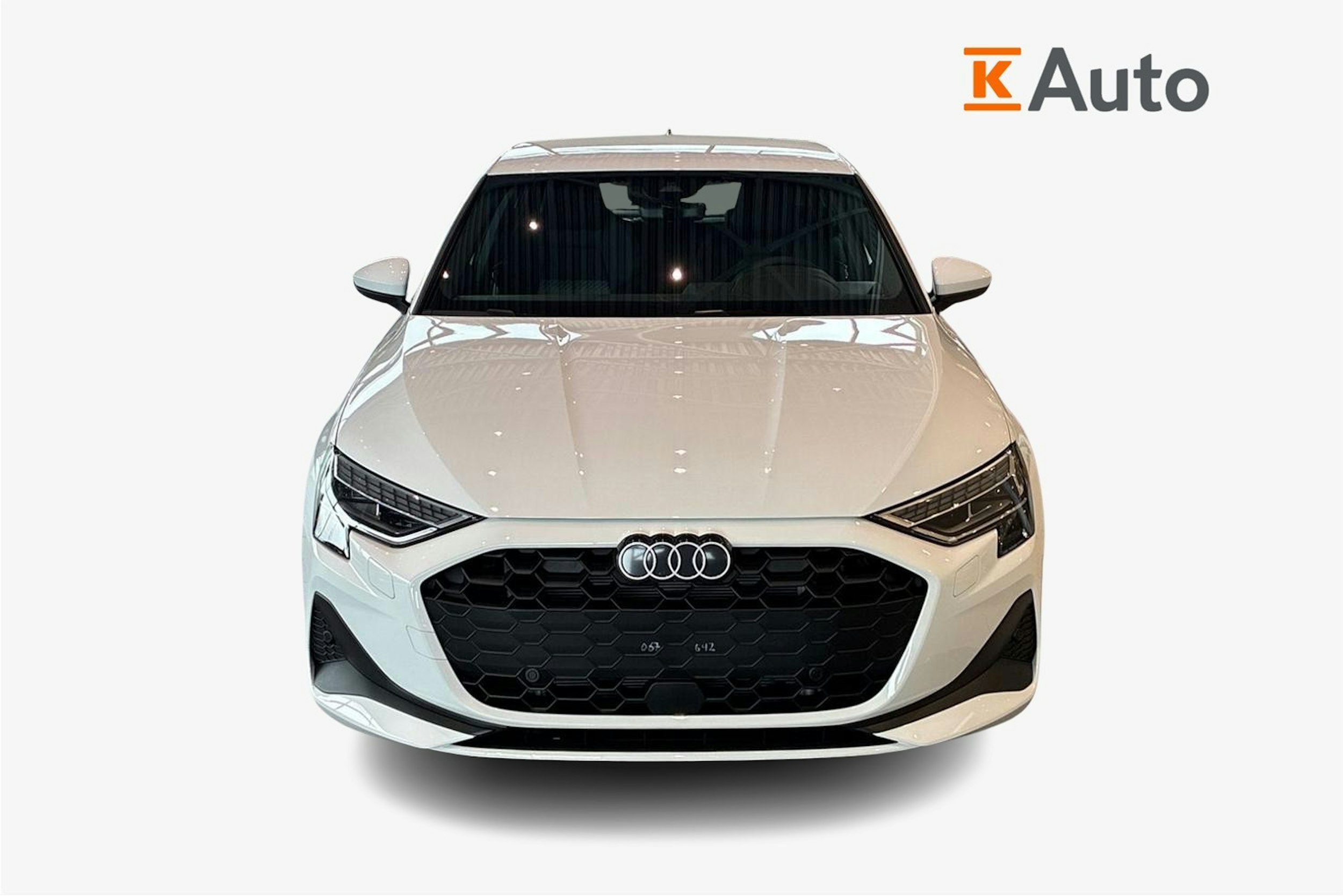 valkoinen Audi A3 2025 kuva 4.