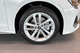 valkoinen Audi A3 2025 kuva 7.