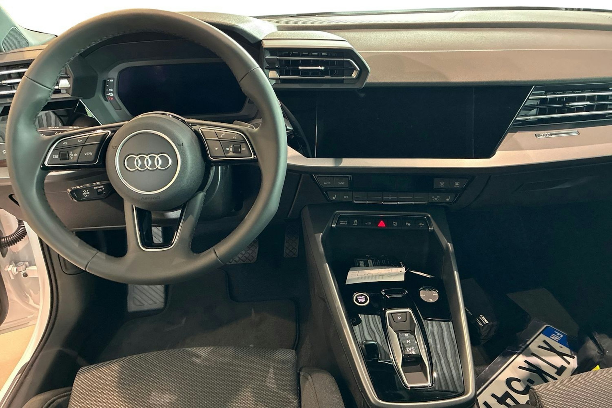valkoinen Audi A3 2025 kuva 9.