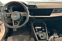valkoinen Audi A3 2025 kuva 9.