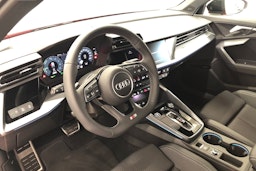 met. punainen Audi A3 2025 kuva 6.