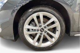 harmaa Audi A3 2025 kuva 11.