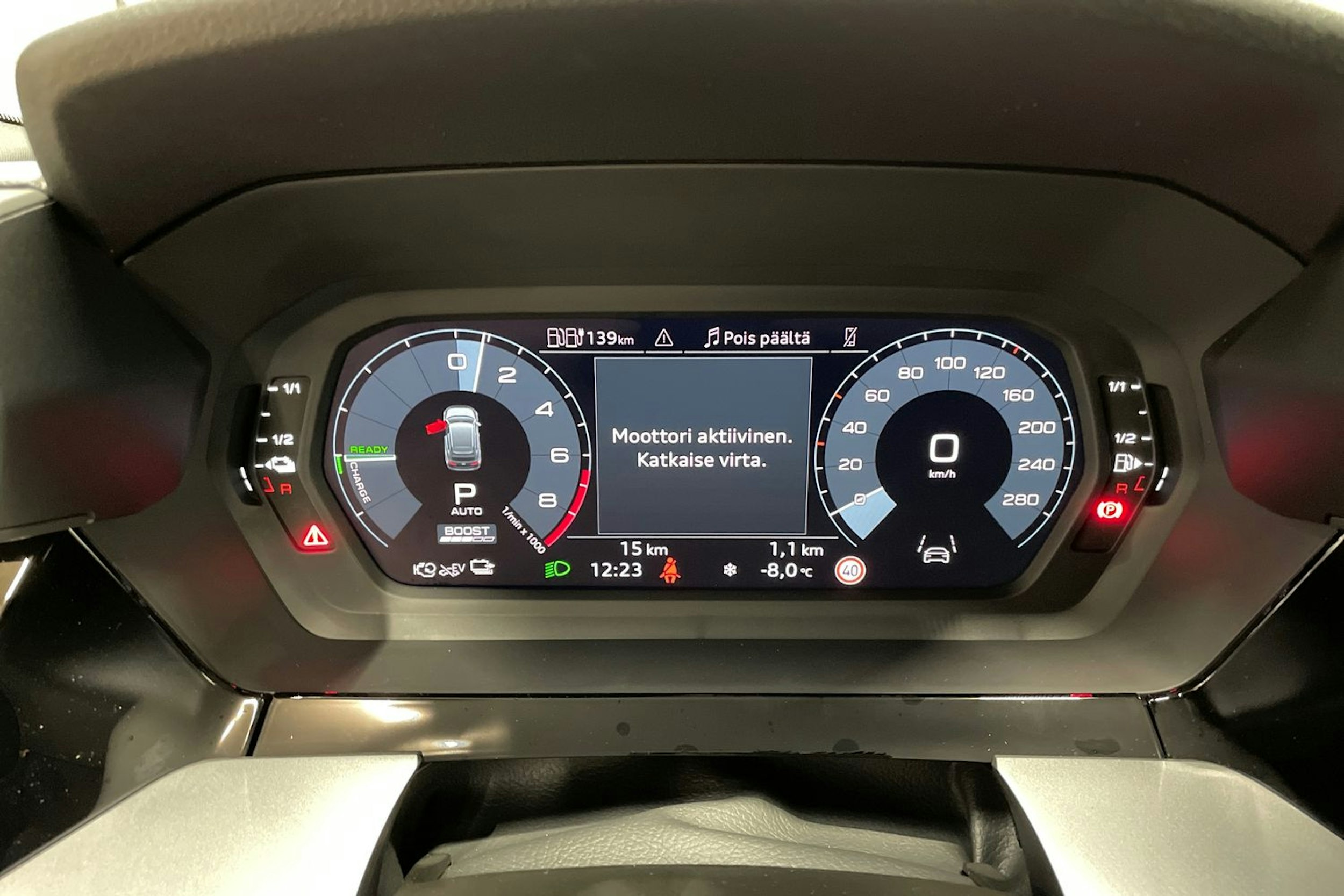 harmaa Audi A3 2025 kuva 14.