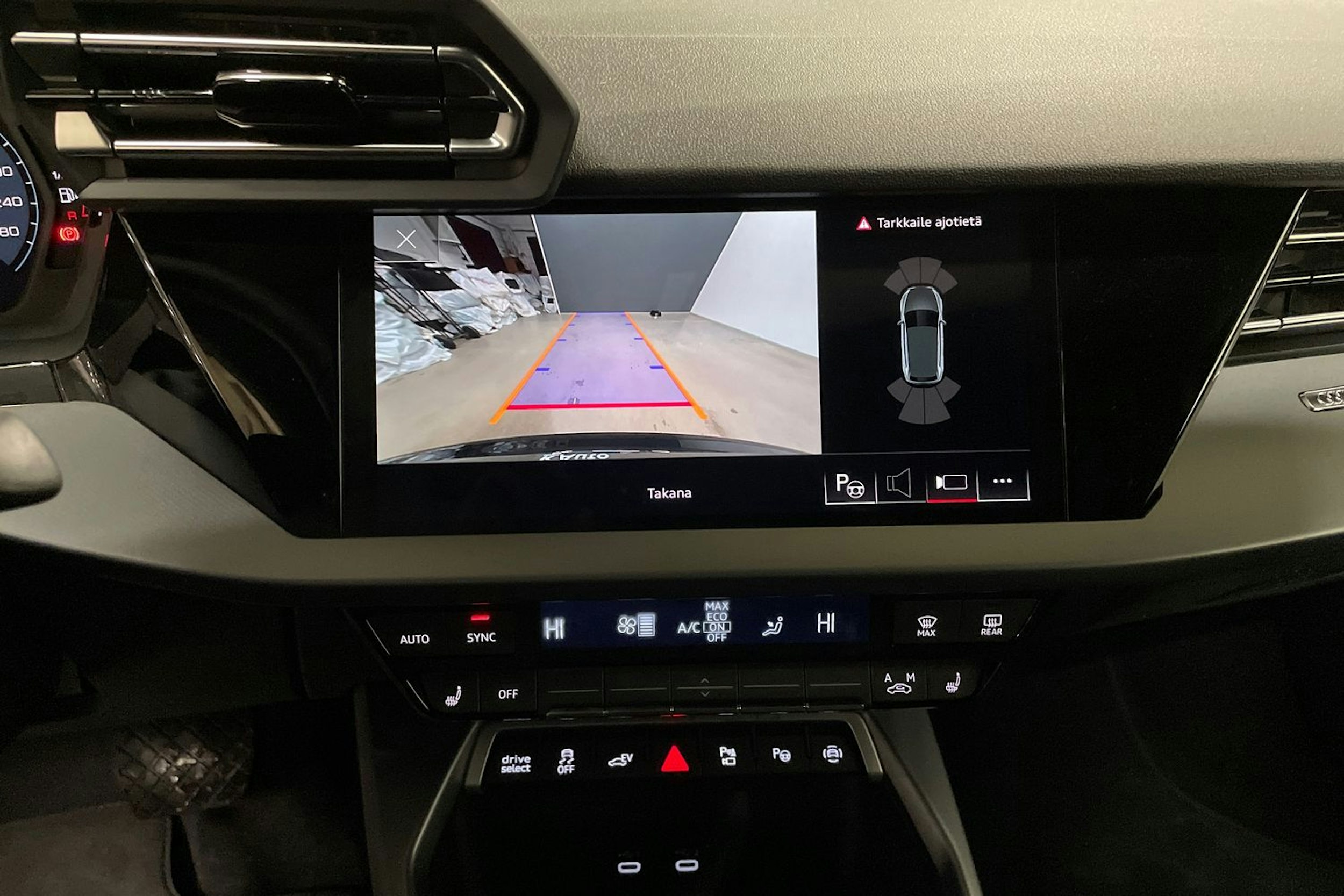 harmaa Audi A3 2025 kuva 15.